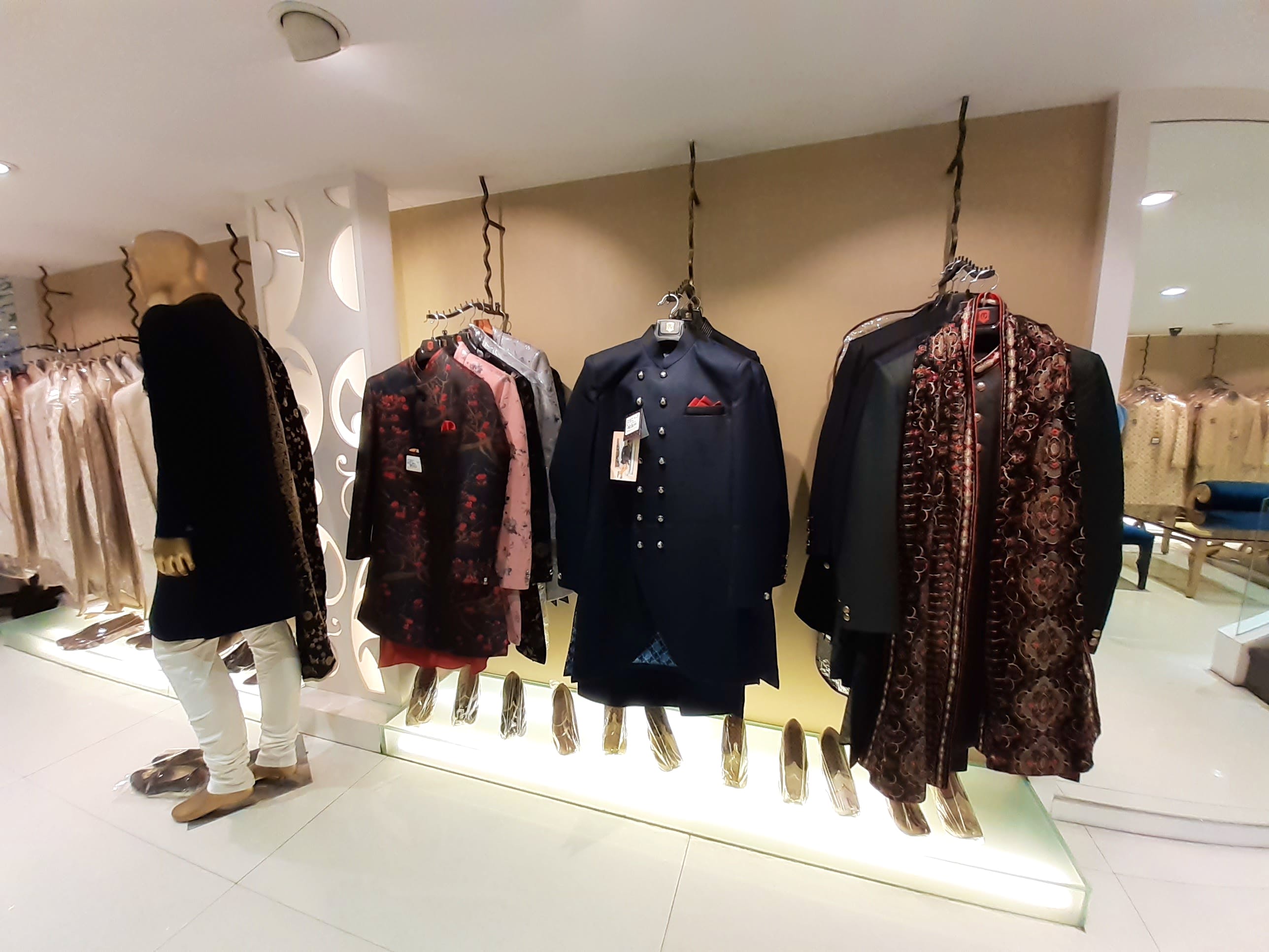 Sherwani shops outlet